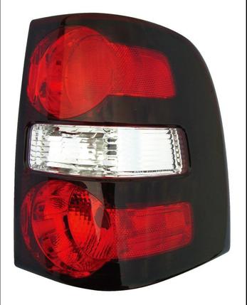 FORD MUSTANG SHELBY GT500 2009 TAIL LAMP RH HQ